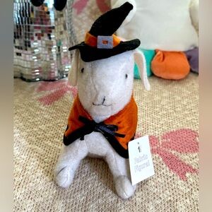 BNWT Target Bullseye Playground Halloween 2024 Witch Costume Dog VIRAL